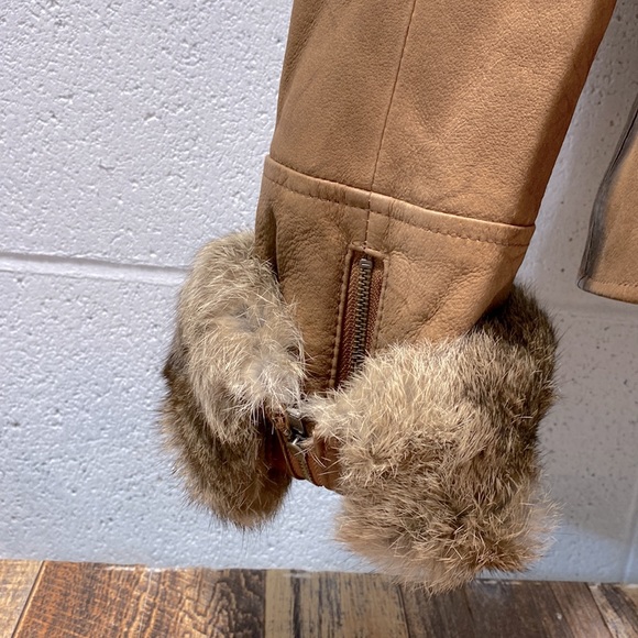 NWT Danier genuine, leather and rabbit, fur thermolite extreme coat - Picture 5 of 15